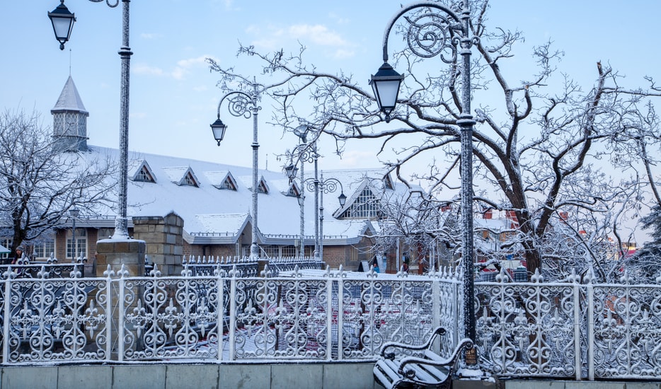 Town Hall and Mall Road manali